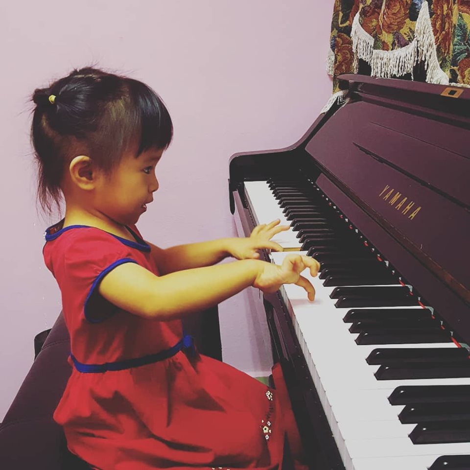 1-to-1 Piano Lessons For Young Kids in Puchong by Fusion Music Studio