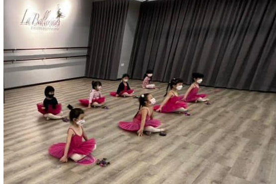Junior Ballet Classes for Young Kids in Pontian by The Performing Arts School