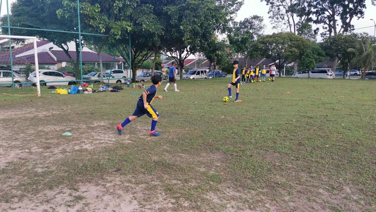 Football Training for 11-13yrs Old at Kelana Jaya